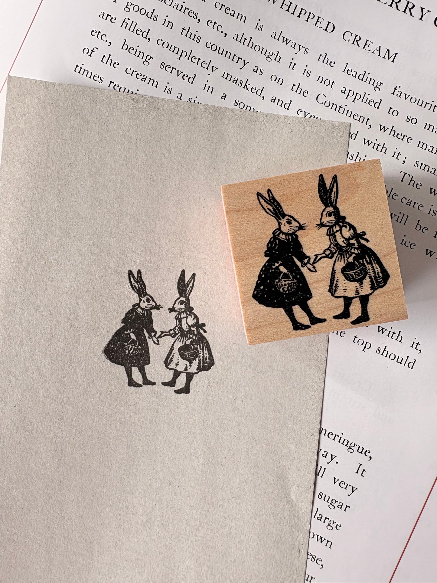 おしゃべりするウサギスタンプ　KS24