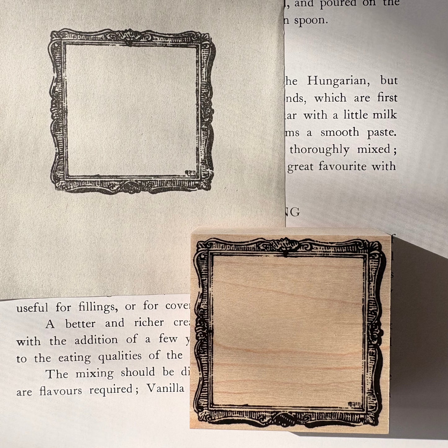 アンティークフレームスタンプ　KS32